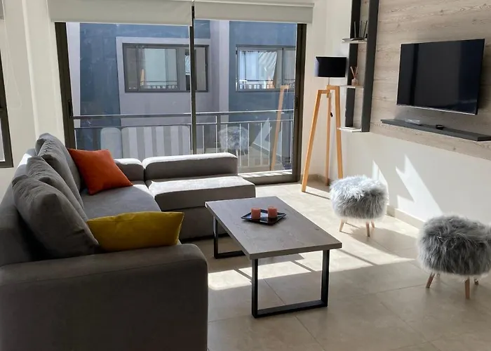 Departamento Amoblado Morenopark 683